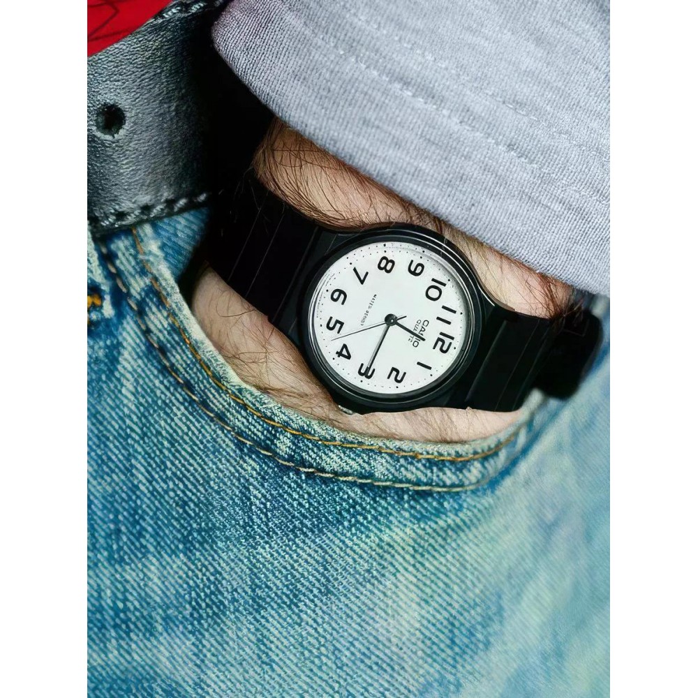 Наручний годинник Casio MQ-24-7B2