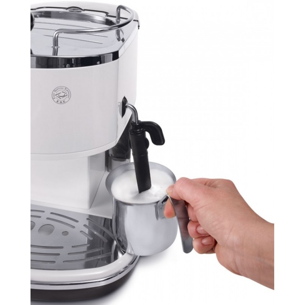 Рожкова кавоварка еспресо DeLonghi Icona ECO 311.W