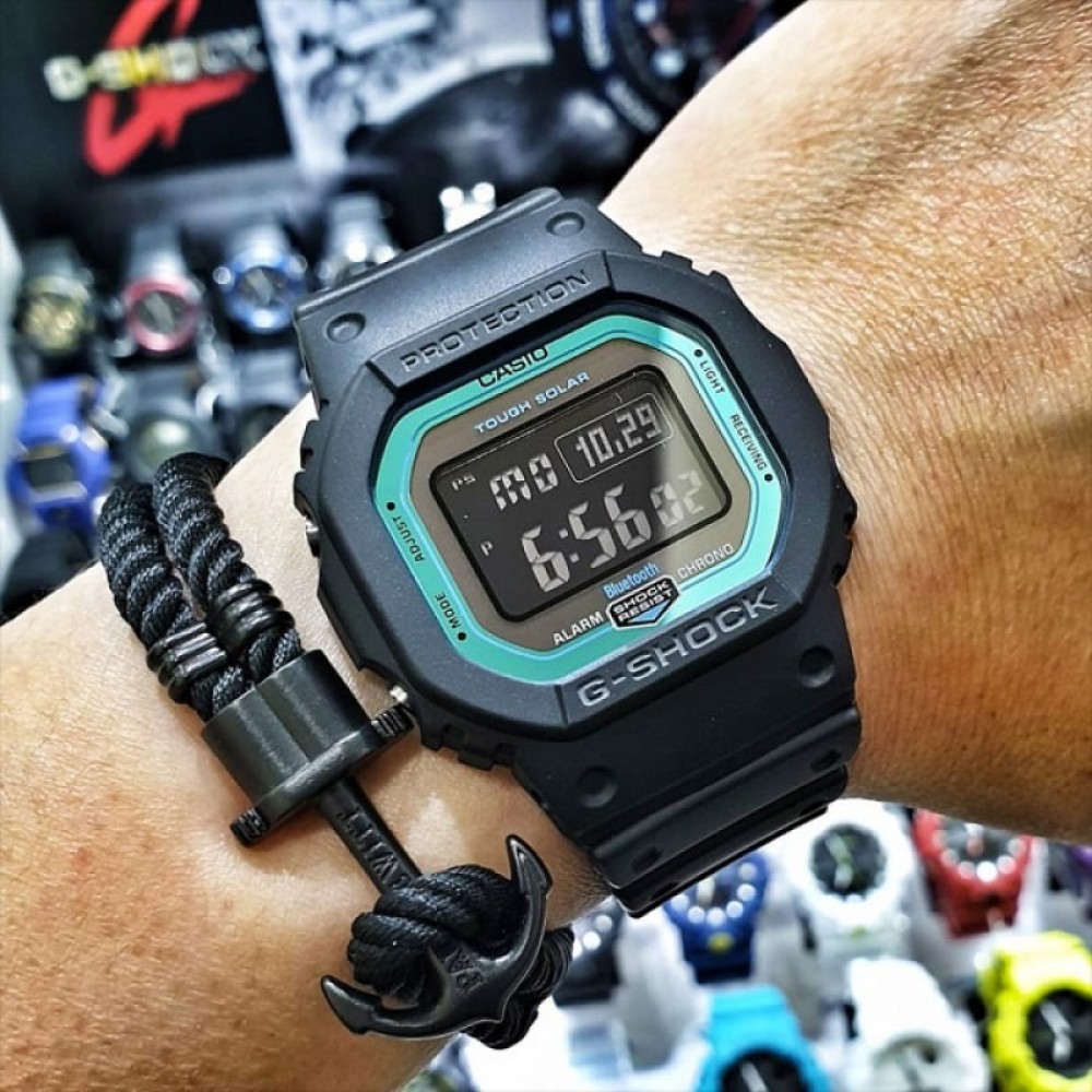 Чоловічий годинник Casio G-Shock GW-B5600-2ER