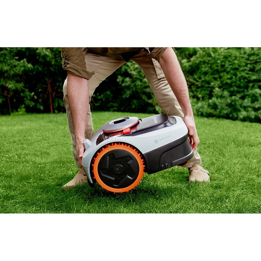 Газонокосарка-робот Segway Navimow i206E AWD