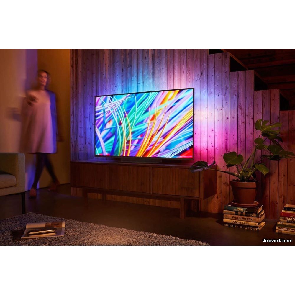 Телевізор Philips 49PUS8303 Android Ambilight