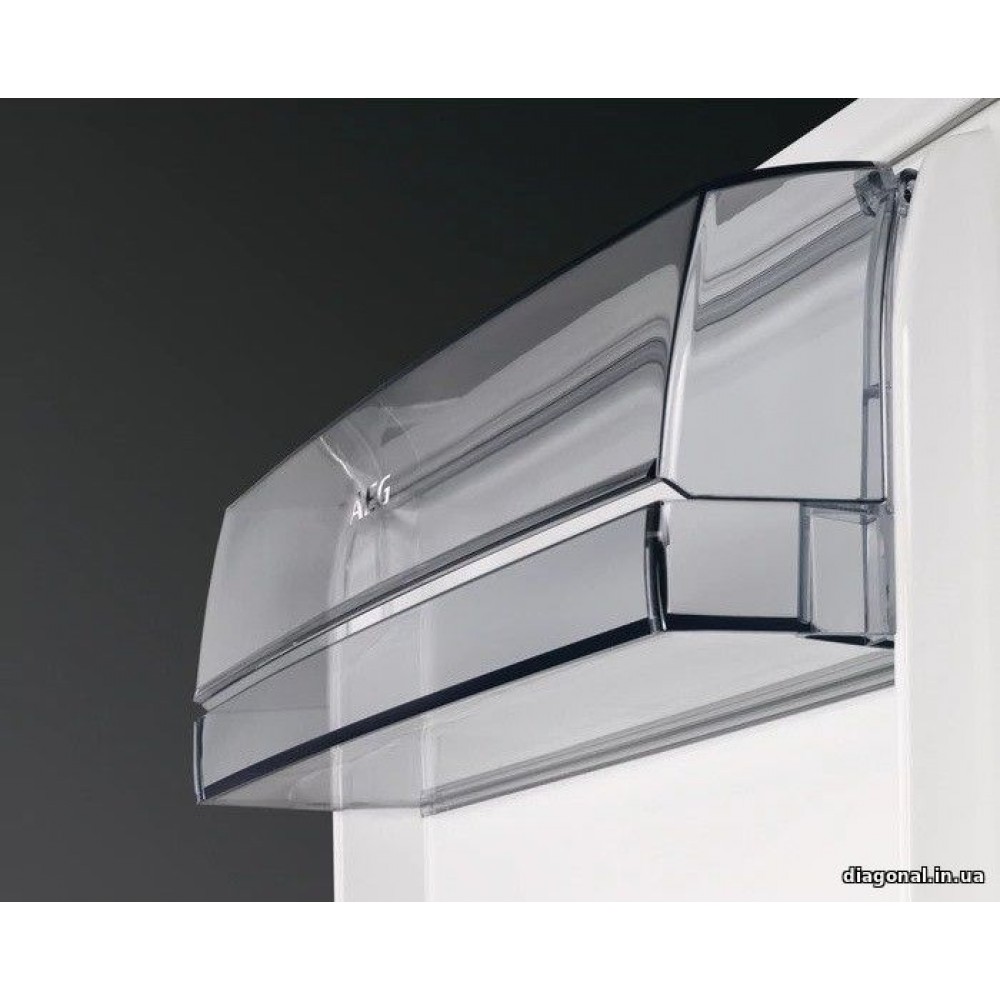 Встраиваемый холодильник AEG SCE 81816 TS