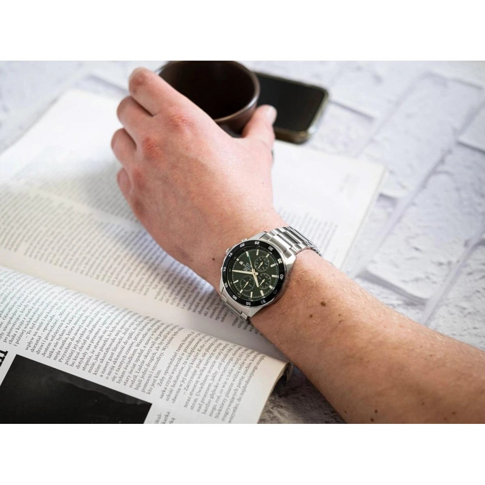 Наручний годинник Casio EFR-526D-3A