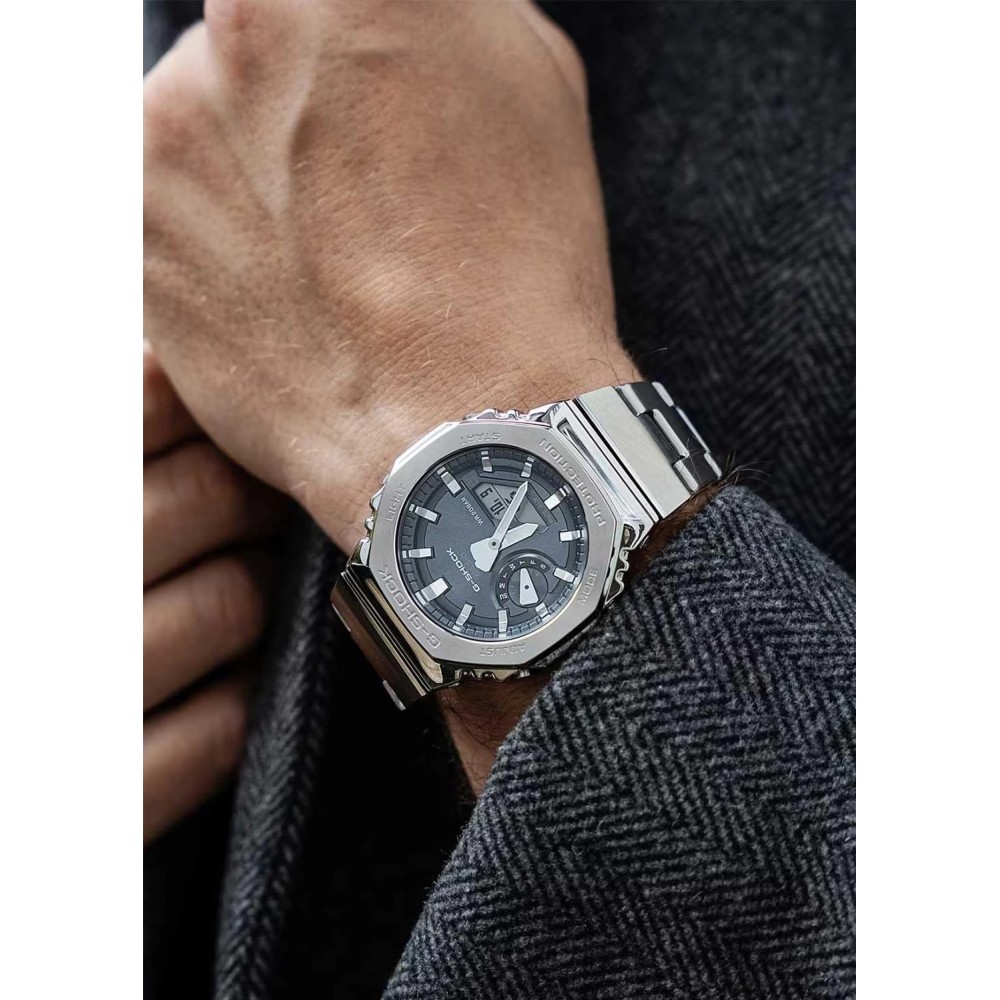 Наручний годинник Casio GM-2110D-8A