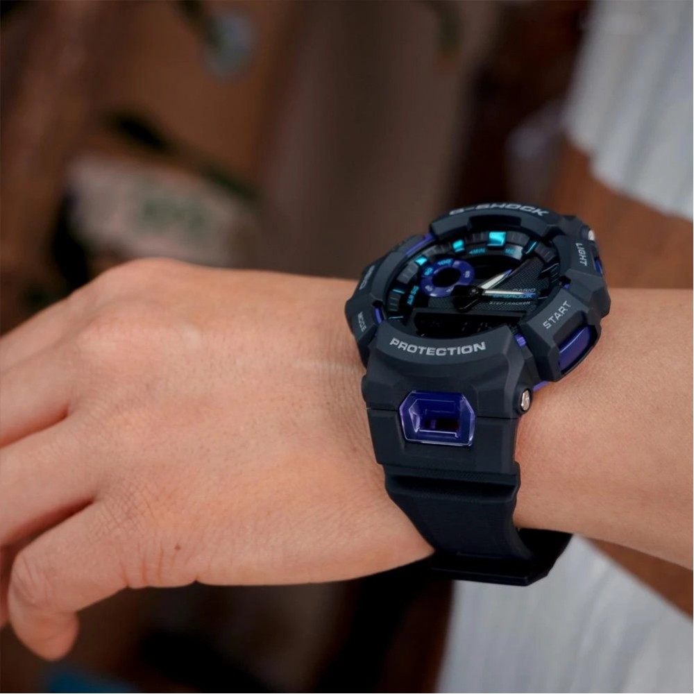 Наручний годинник Casio GBA-900-1A6