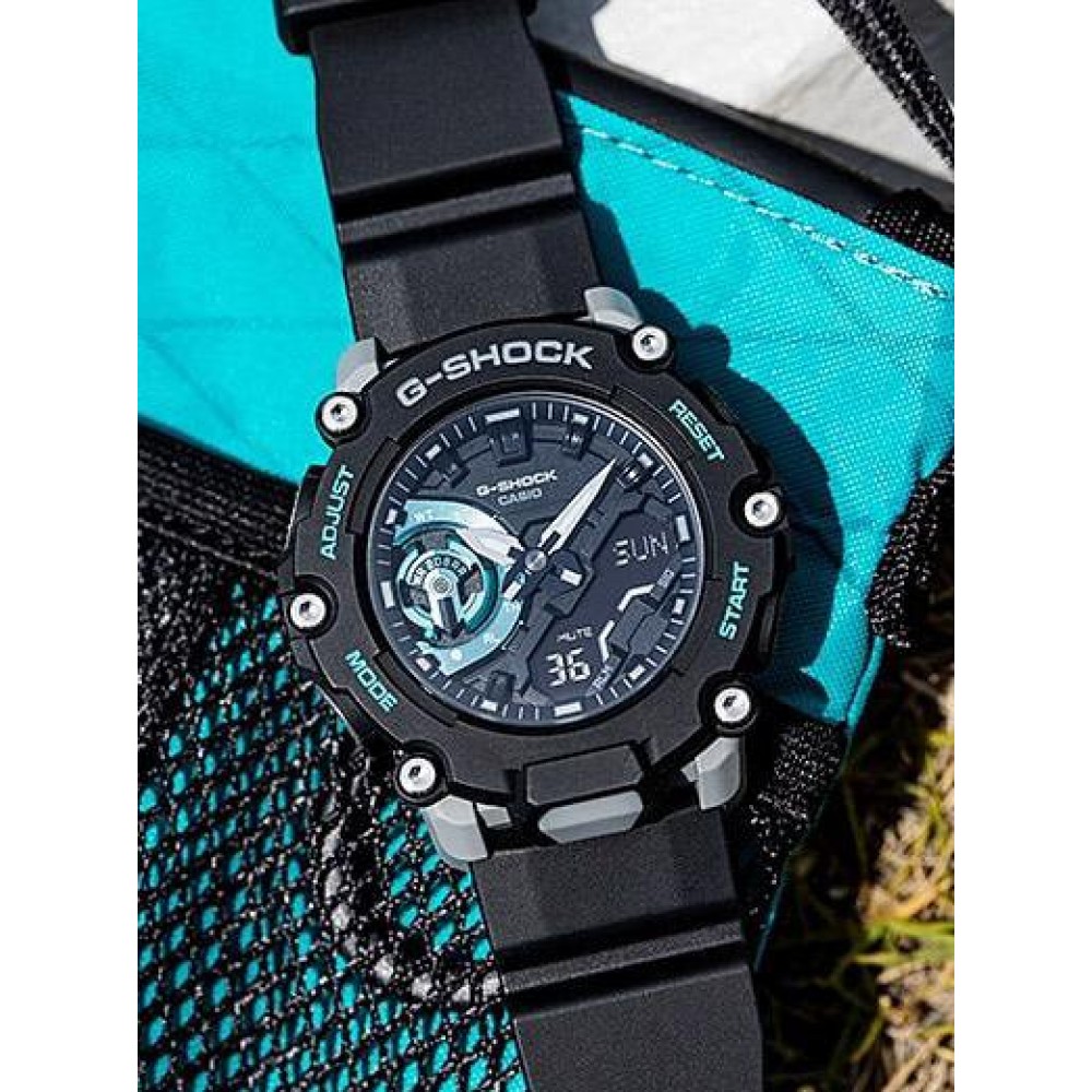 Чоловічий годинник Casio G-SHOCK Classic GA-2200M-1AER