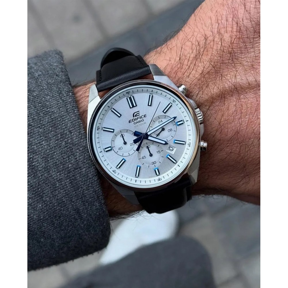 Наручний годинник Casio EFV-650L-7A