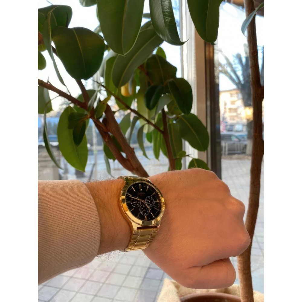 Чоловічий годинник Casio Standard Analogue MTP-V300G-1AVEF
