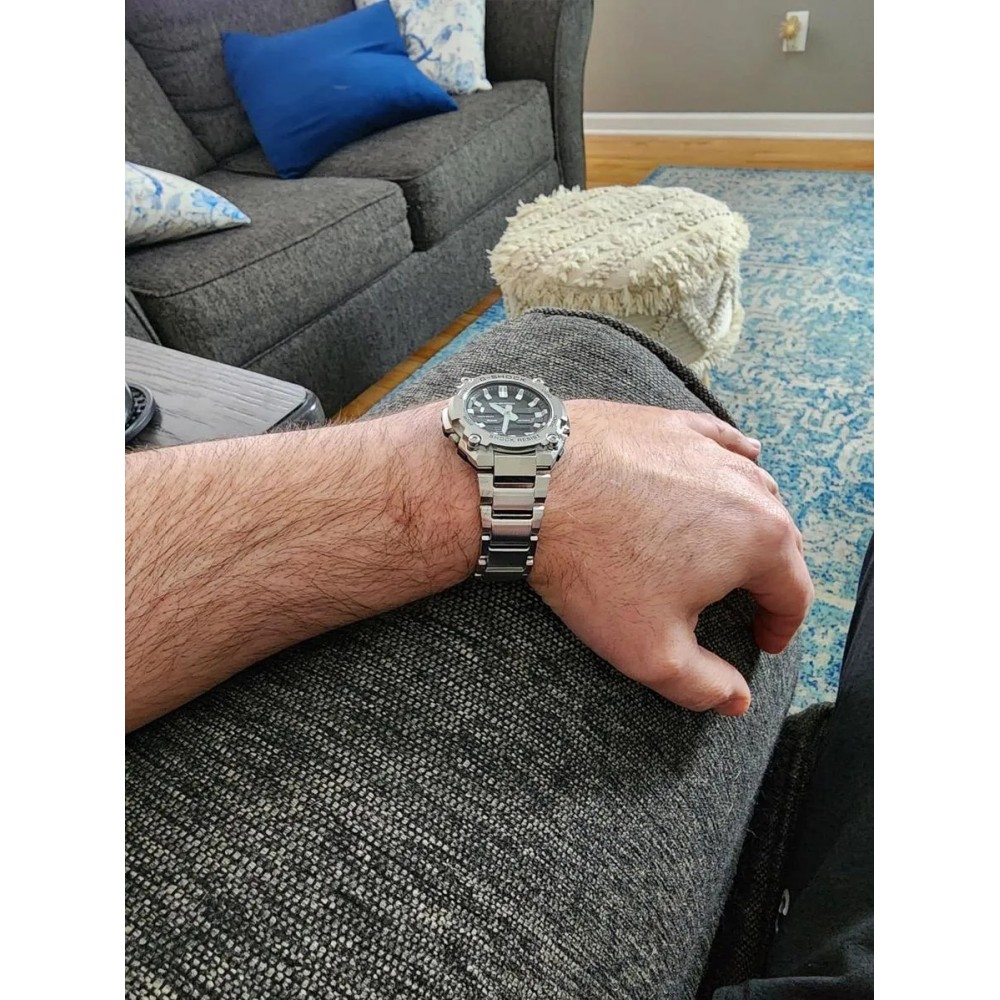 Наручний годинник Casio GST-B600D-1A