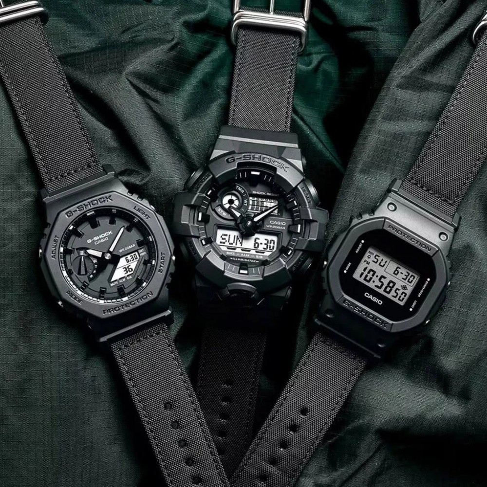 Наручний годинник Casio DW-5600BCE-1E