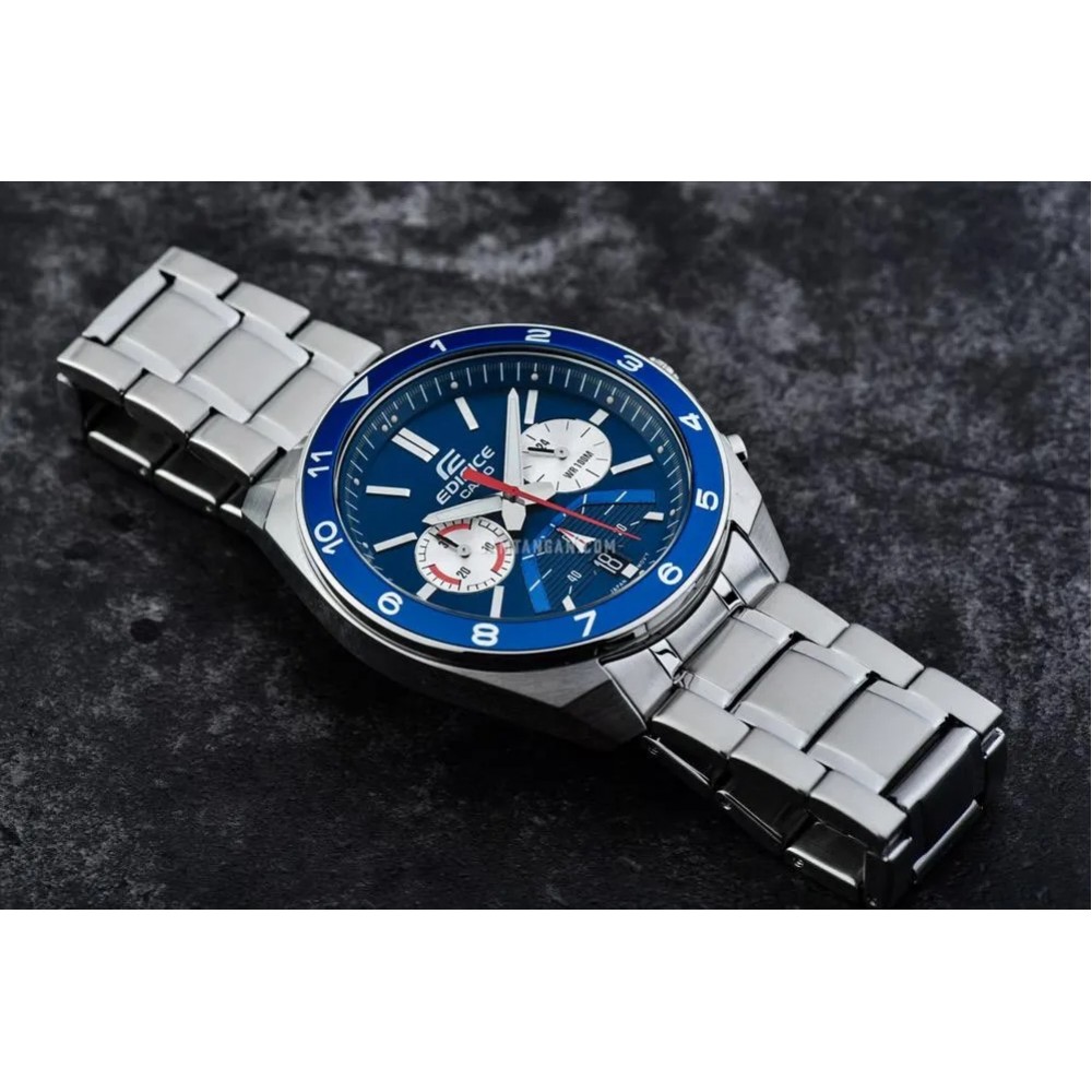 Наручний годинник Casio EFV-590D-2A