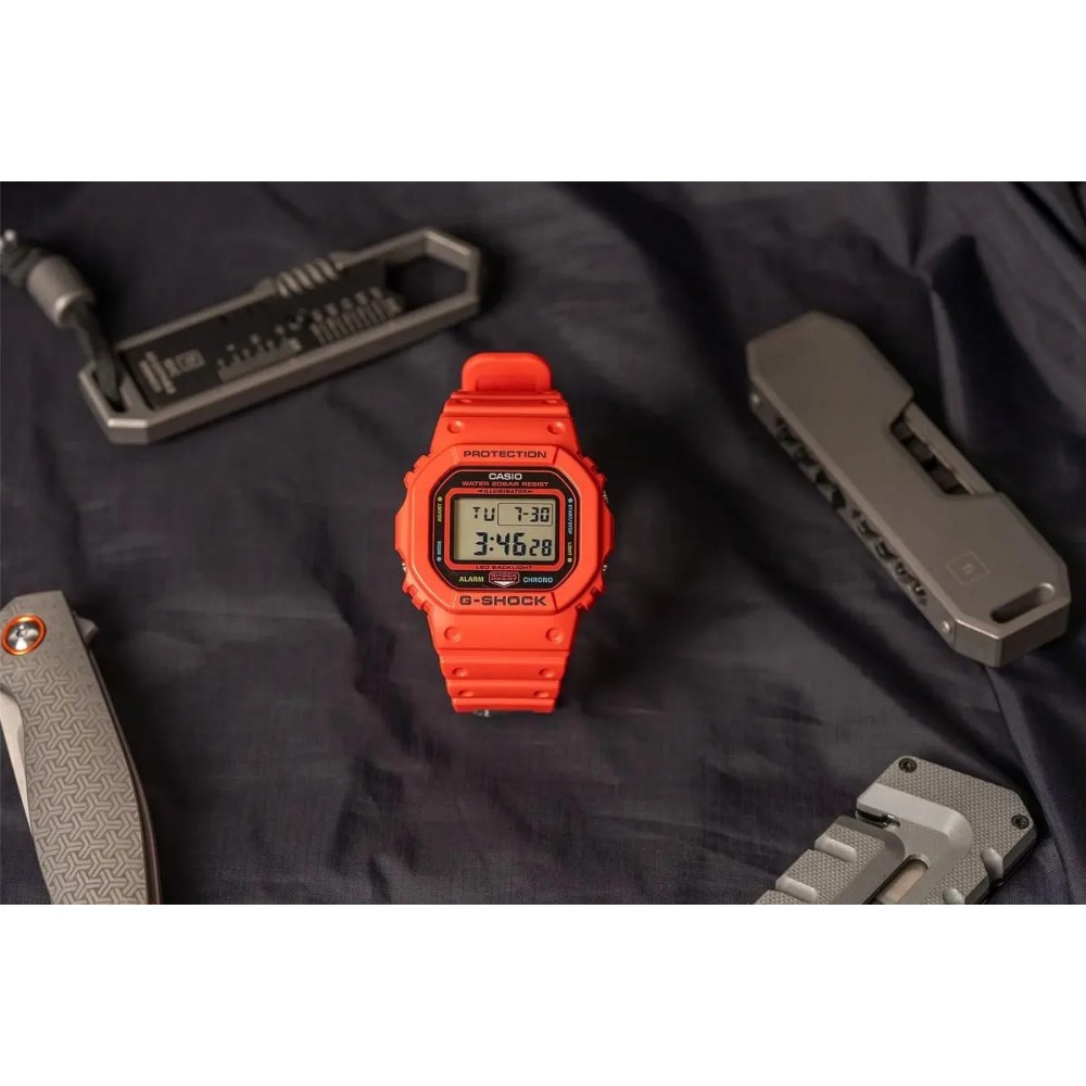 Наручний годинник Casio DW-5600EP-4E