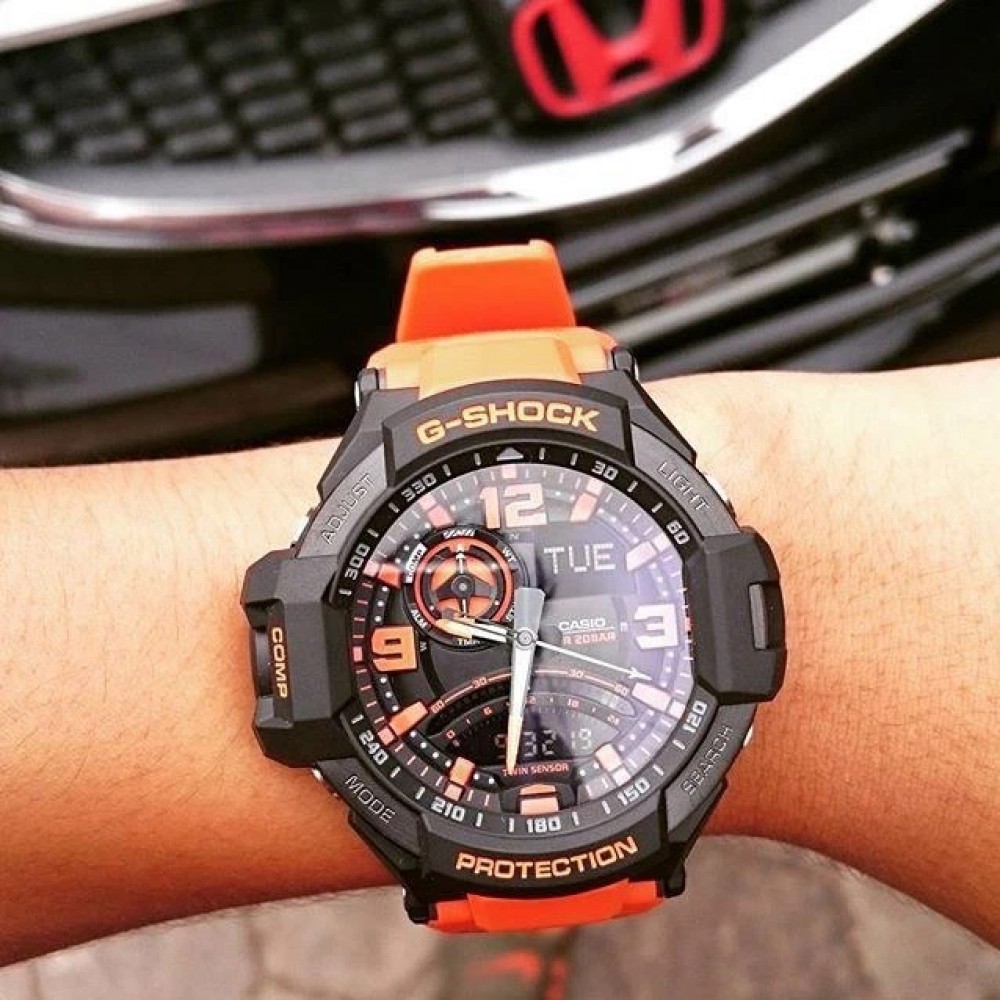 Наручний годинник Casio GA-1000-4A