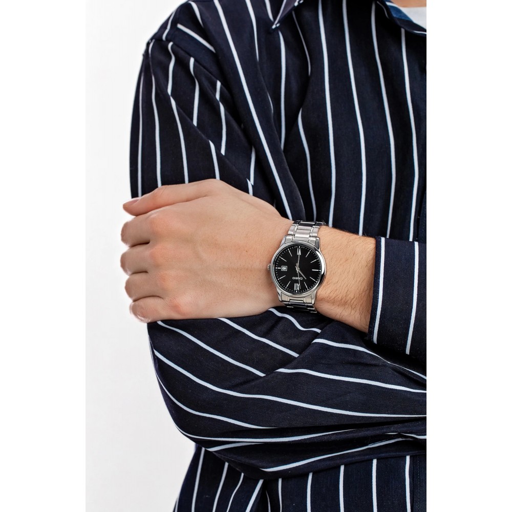 Наручний годинник Casio MTP-V002D-1B3