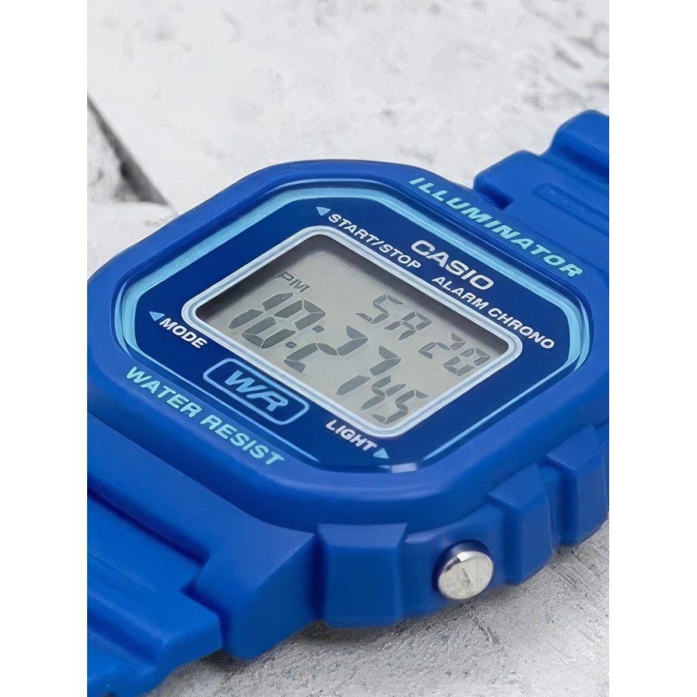 Жіночий годинник Casio Standard Digital LA-20WH-2AEF