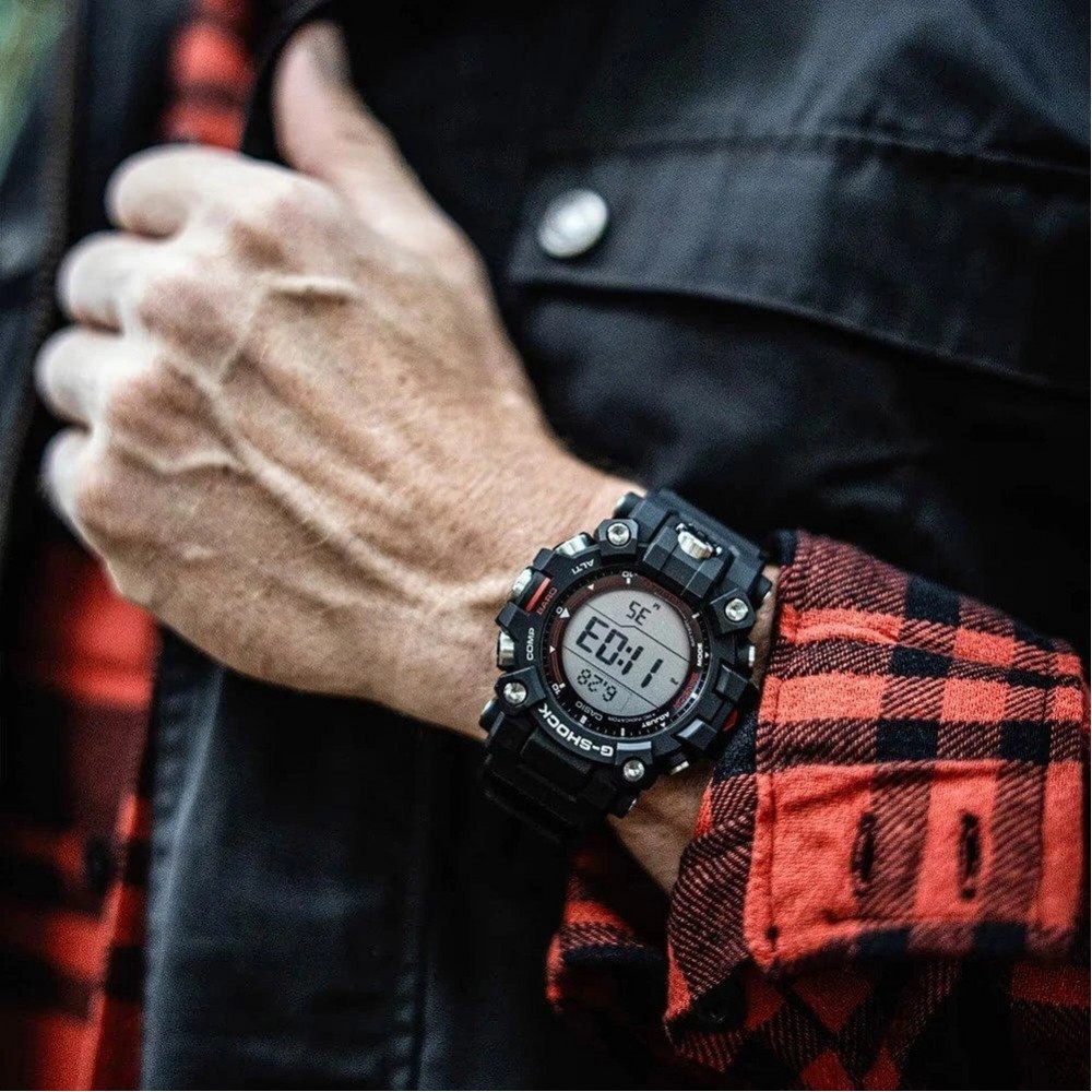 Наручний годинник Casio GW-9500-1E