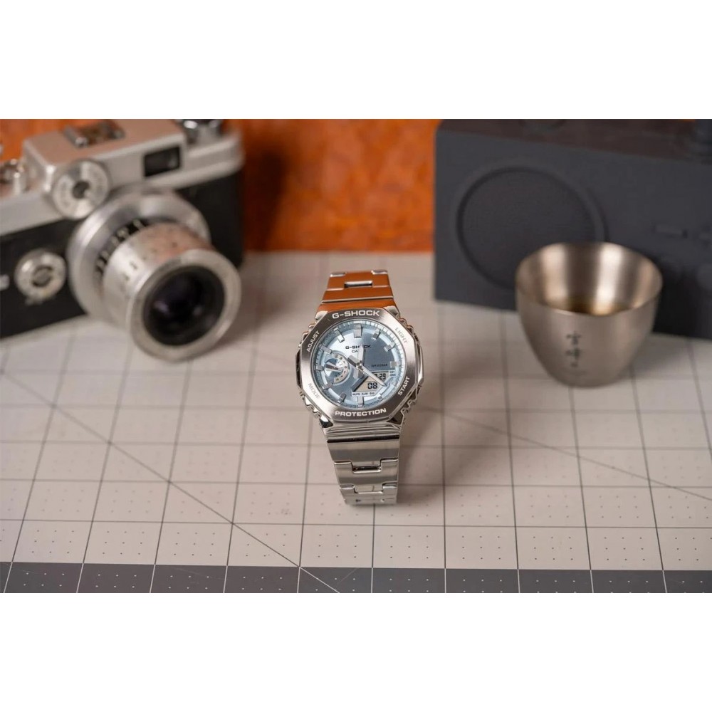 Наручний годинник Casio GM-2110D-2A