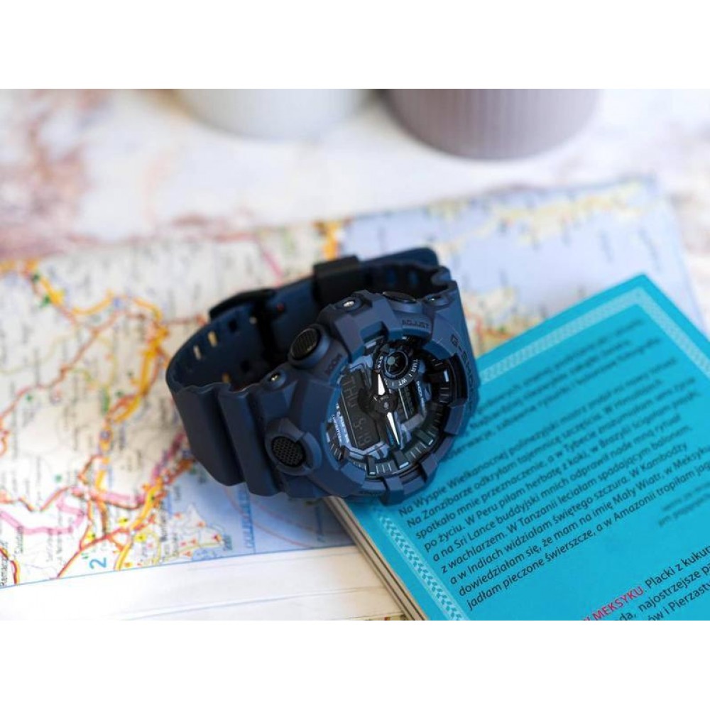 Чоловічий годинник Casio G-SHOCK GA-700CA-2AER