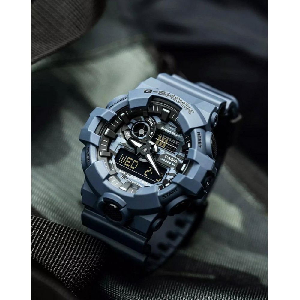Чоловічий годинник Casio G-SHOCK GA-700CA-2AER