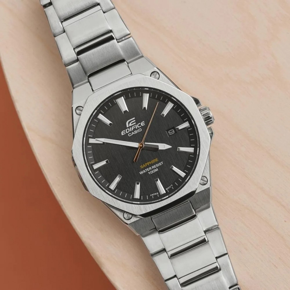 Наручний годинник Casio EFR-S108D-1A