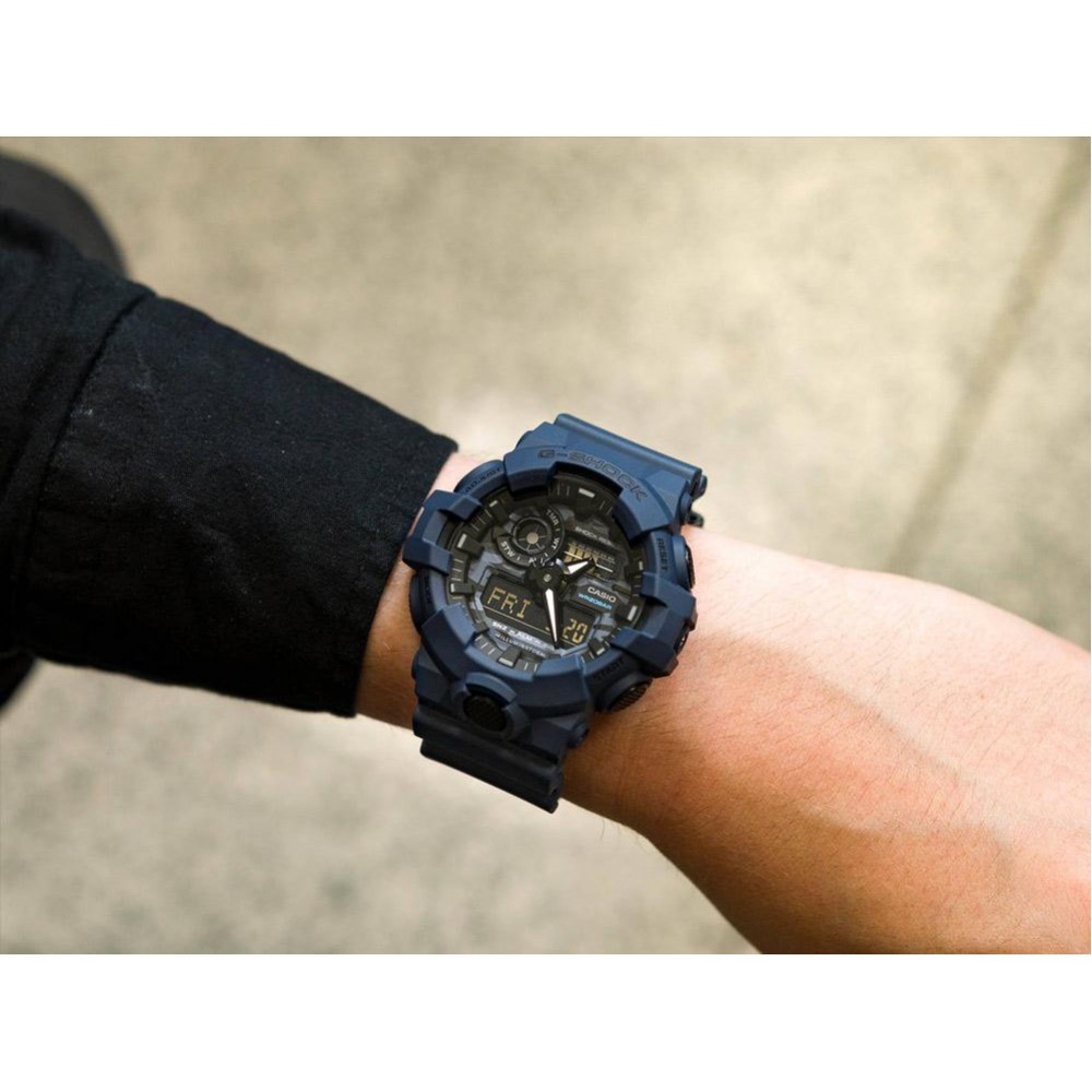 Чоловічий годинник Casio G-SHOCK GA-700CA-2AER