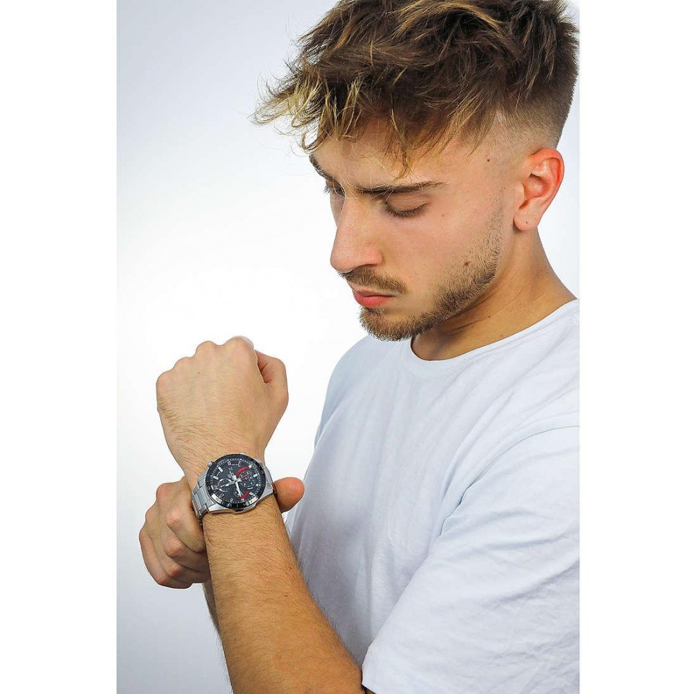 Чоловічий годинник Casio Edifice EFR-571DB-1A1VUEF